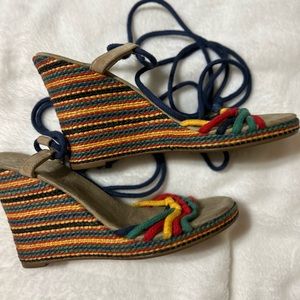 Gianni Bini Multi Color Vintage tie Sandal